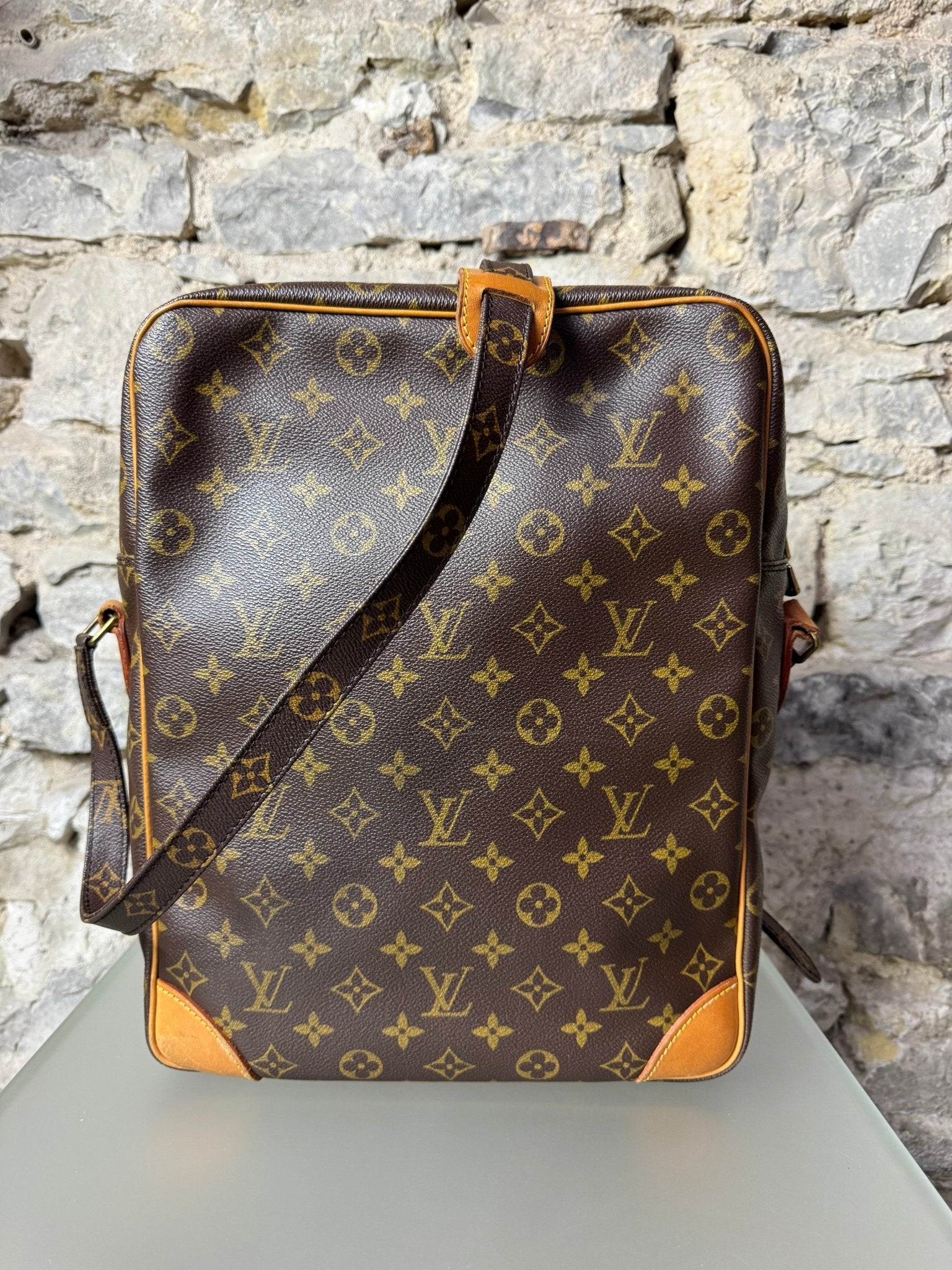 Louis Vuitton Danube GM Braun Monogramm - BagAffair