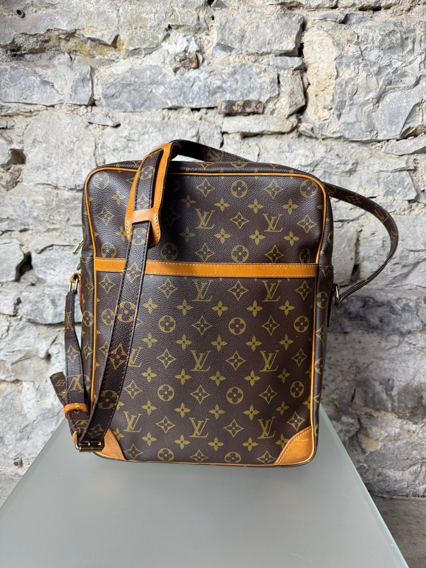 Louis Vuitton Danube GM Braun Monogramm - BagAffair
