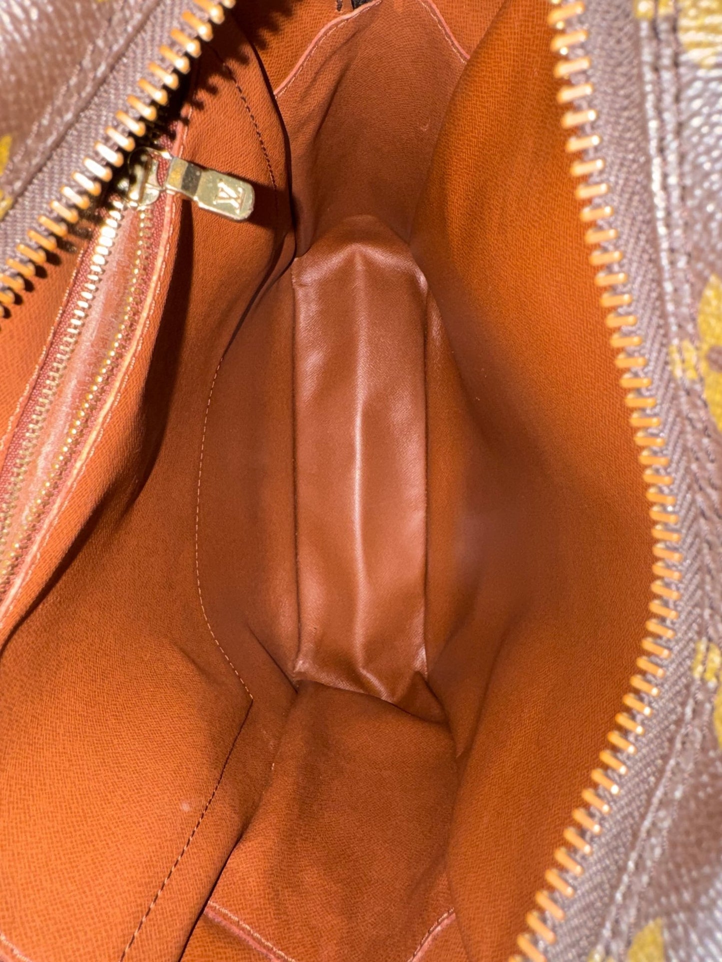 Louis Vuitton Danube GM Braun Monogramm - BagAffair