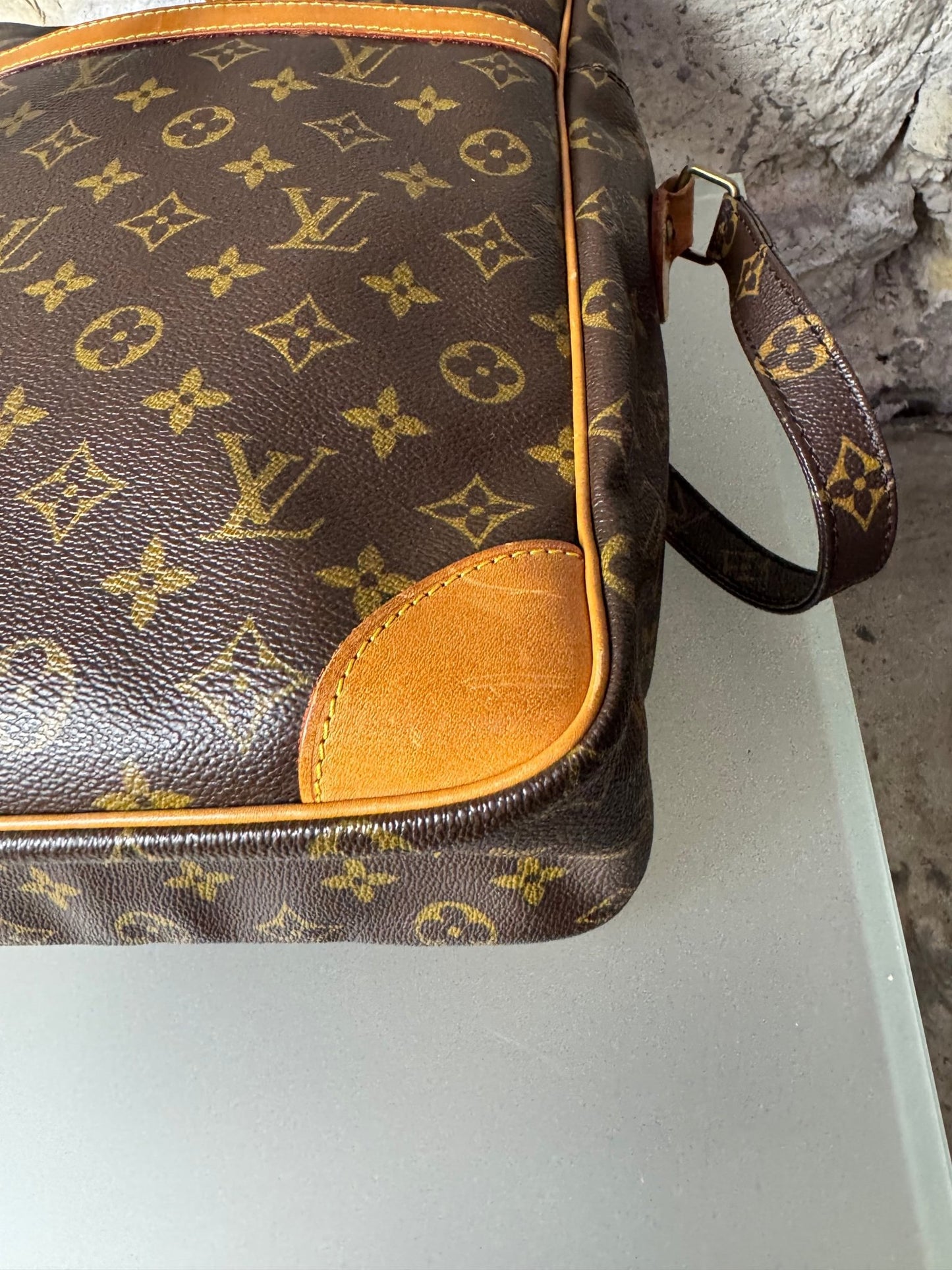 Louis Vuitton Danube GM Braun Monogramm - BagAffair