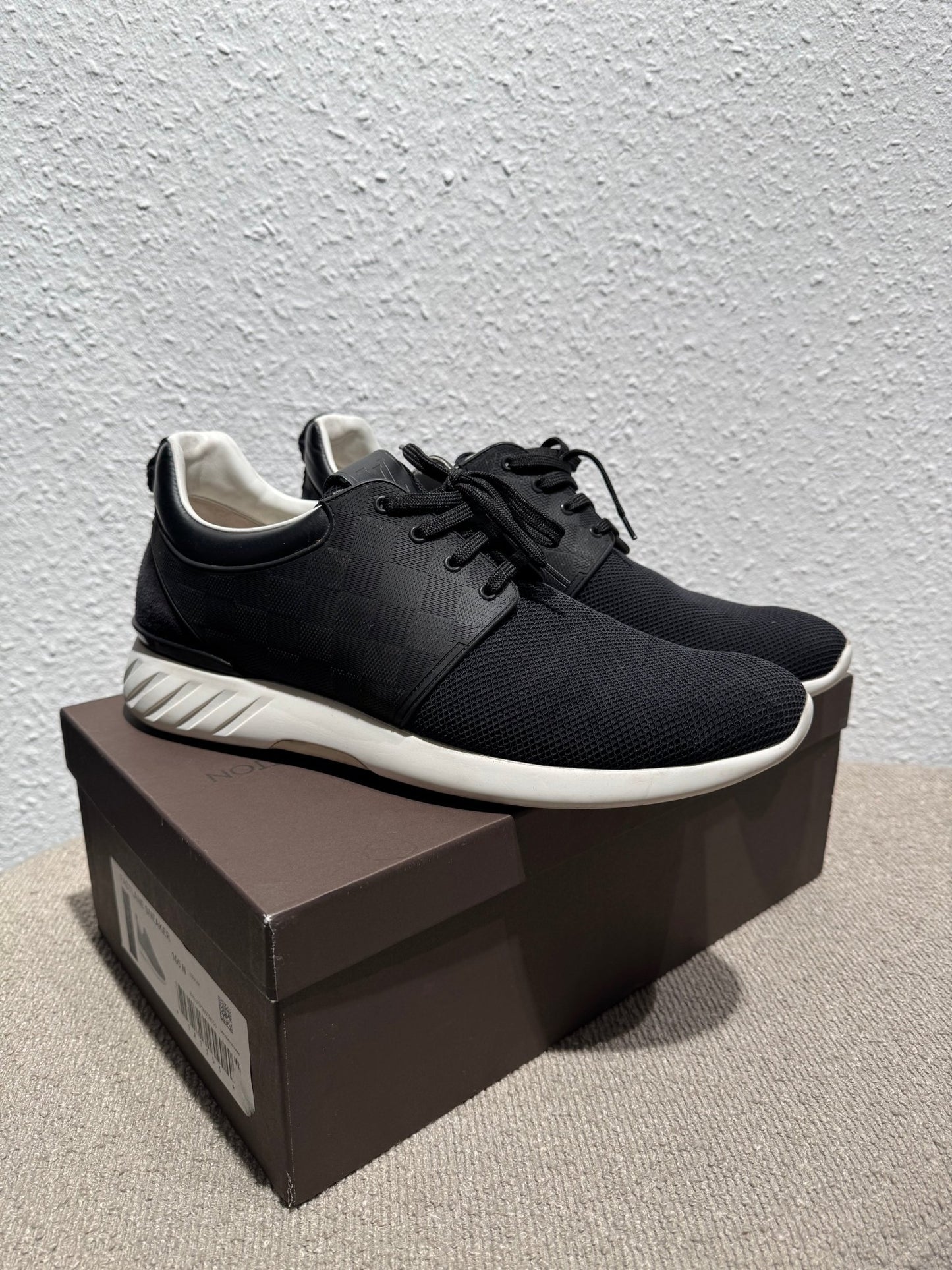 Louis Vuitton Fastlane Sneaker Schwarz / Weiß - BagAffair