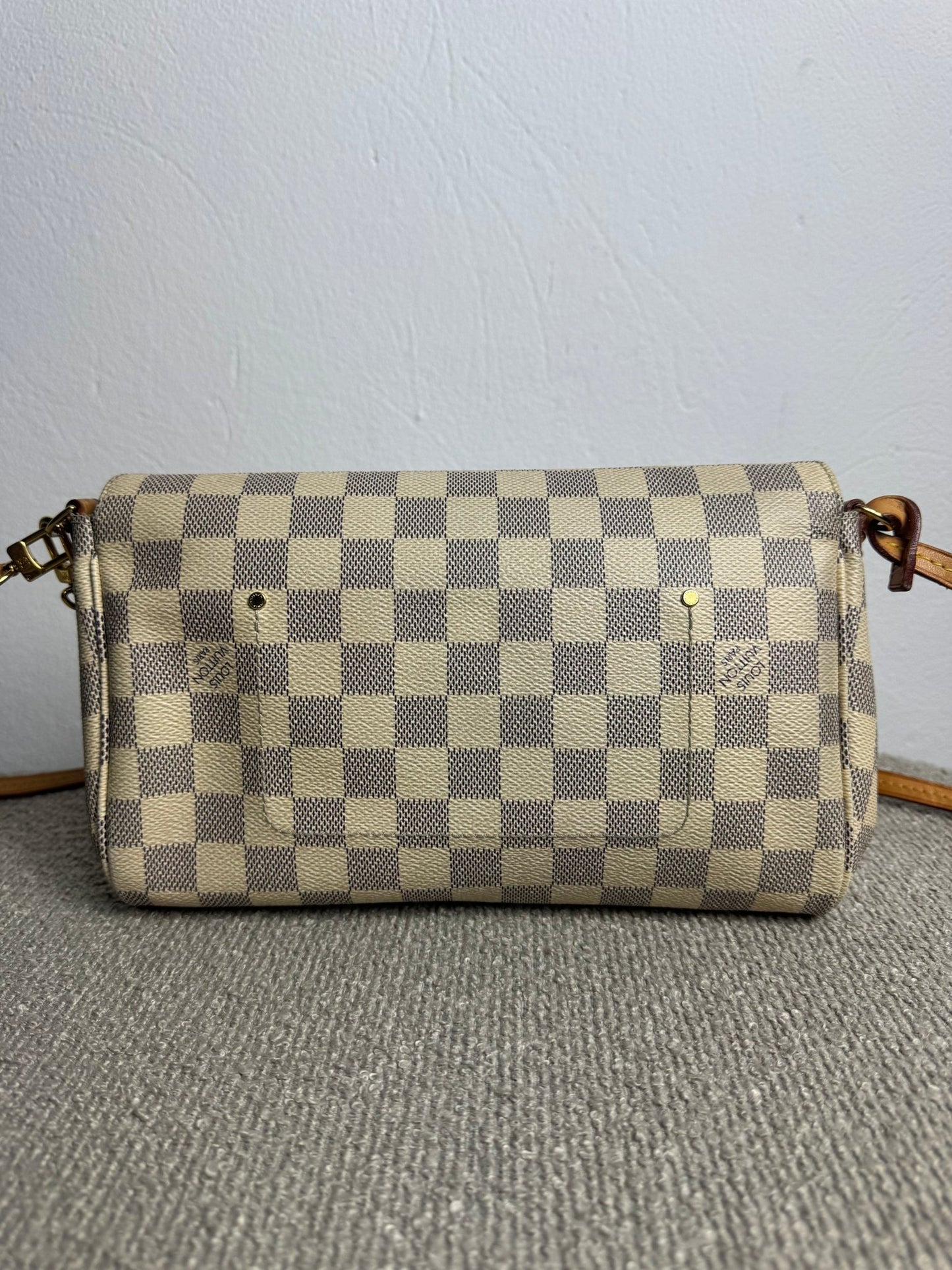 Louis Vuitton Favorite MM – Damier Azur - BagAffair