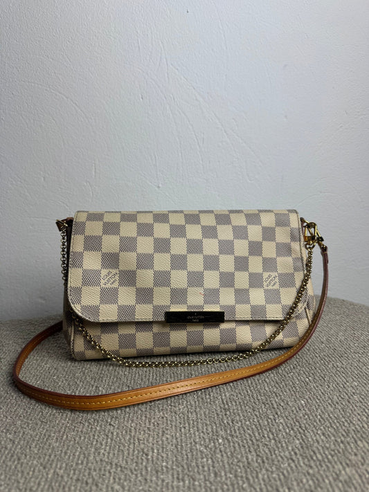 Louis Vuitton Favorite MM – Damier Azur - BagAffair