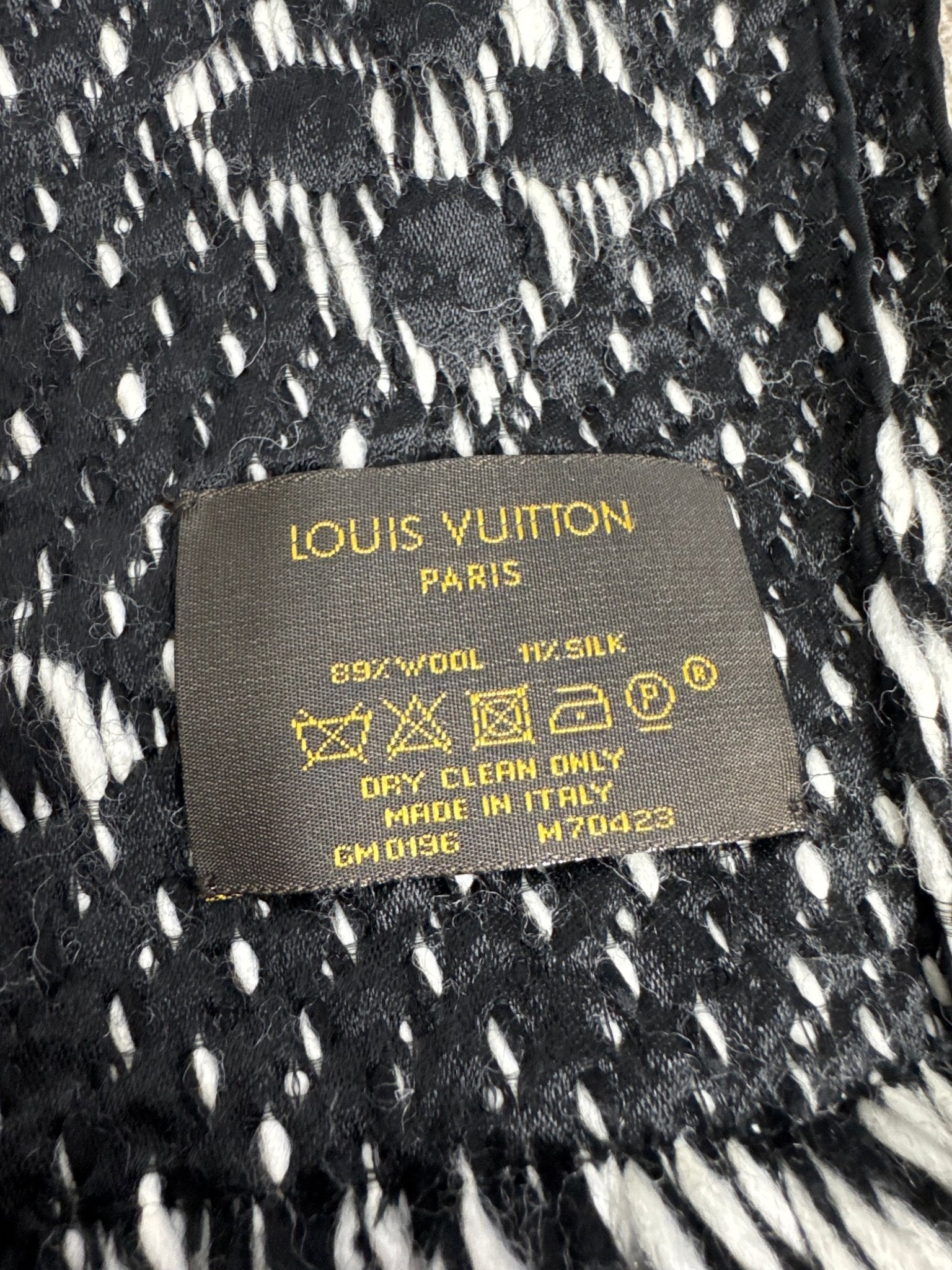 Louis Vuitton Logomania Schal – Schwarz / Weiß - BagAffair