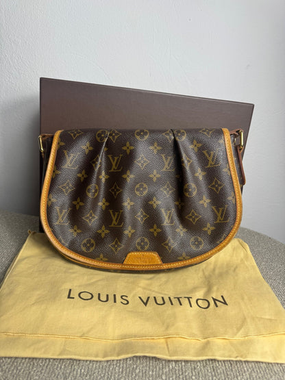 Louis Vuitton Menilmontant MM – Monogram Canvas - BagAffair