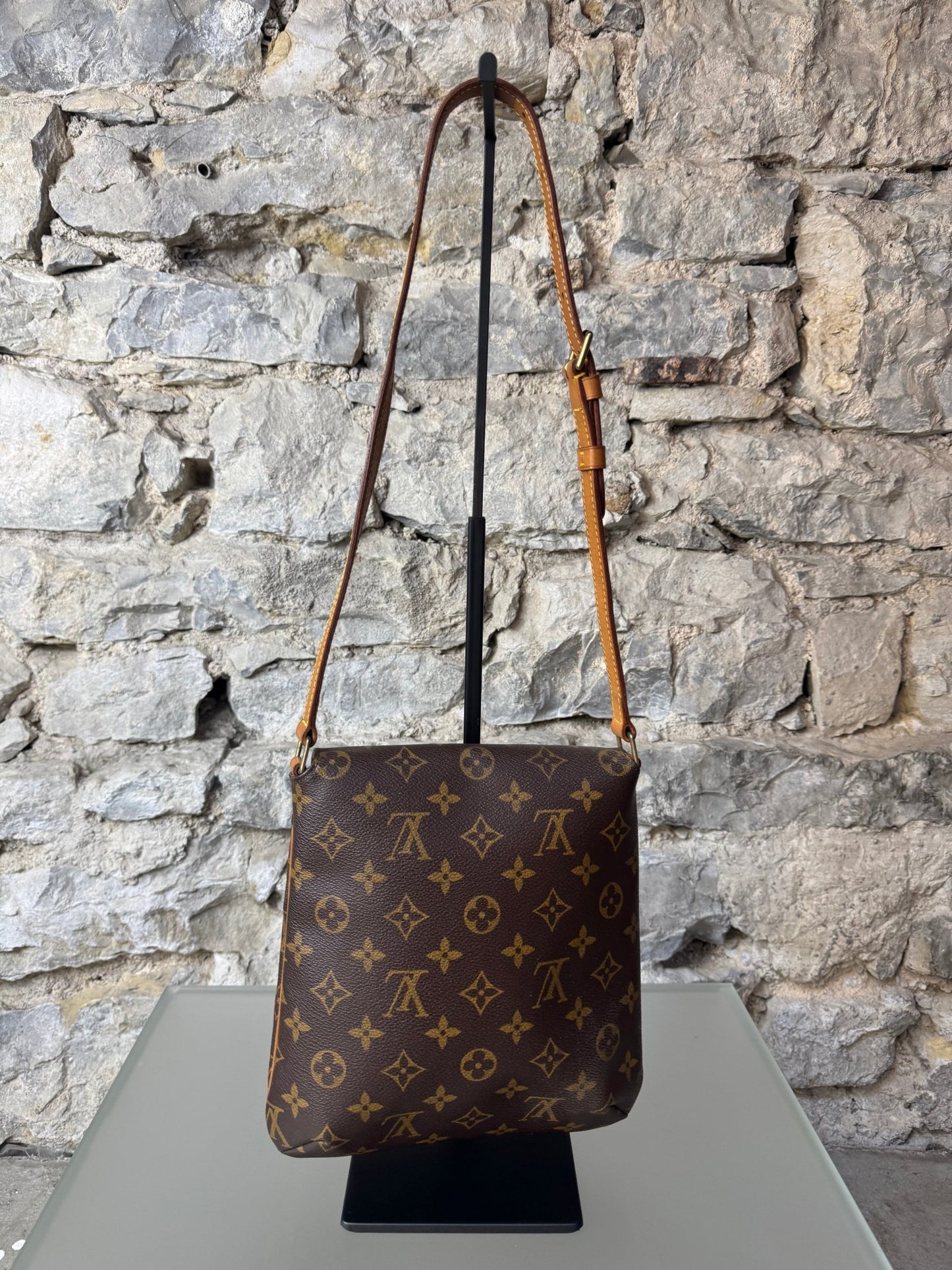 Louis Vuitton Musette Salsa Short – Monogram Canvas - BagAffair