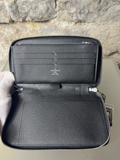 Louis Vuitton Zippy Geldbörse – Epi Leder - BagAffair