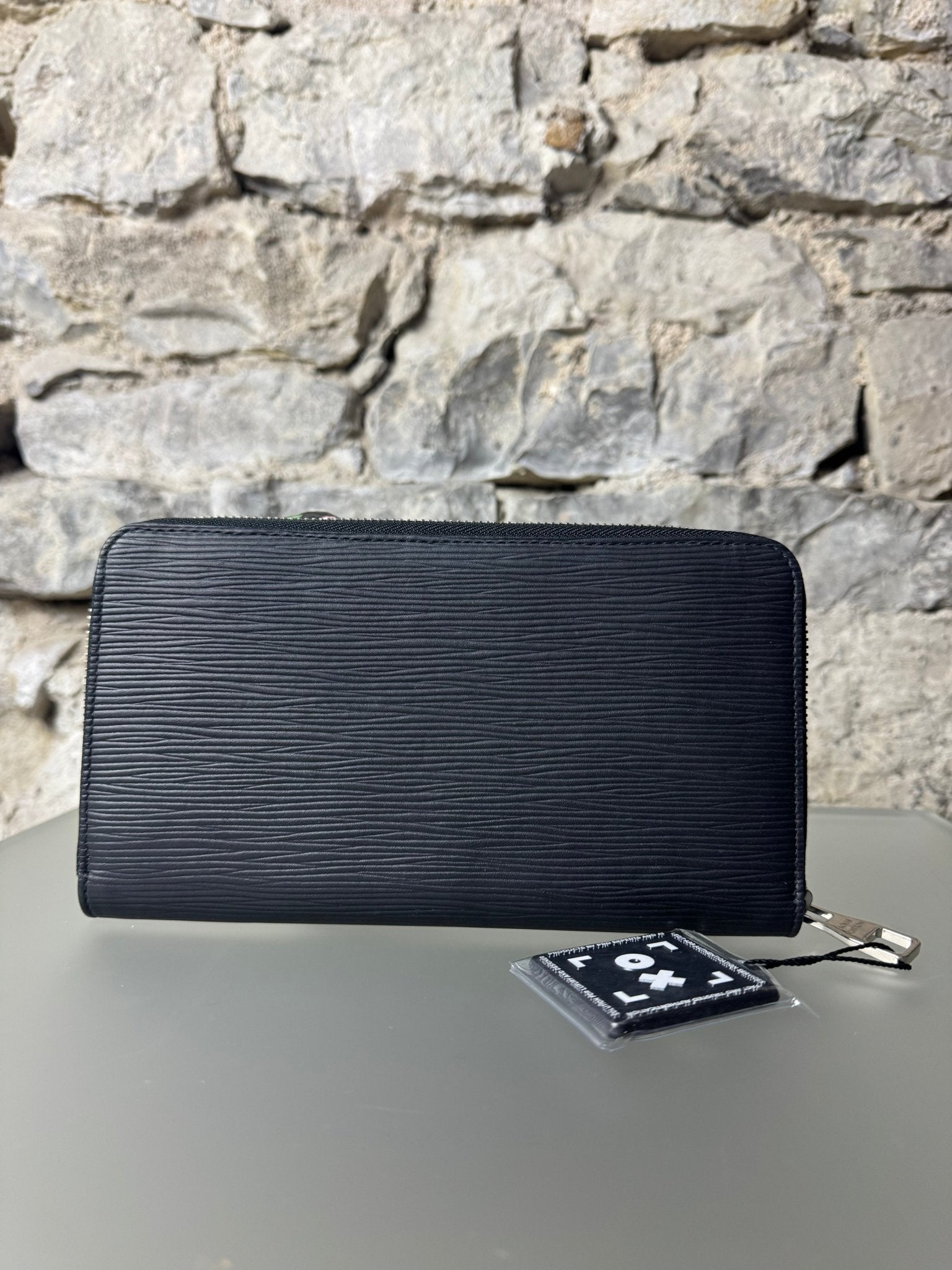 Louis Vuitton Zippy Geldbörse – Epi Leder - BagAffair