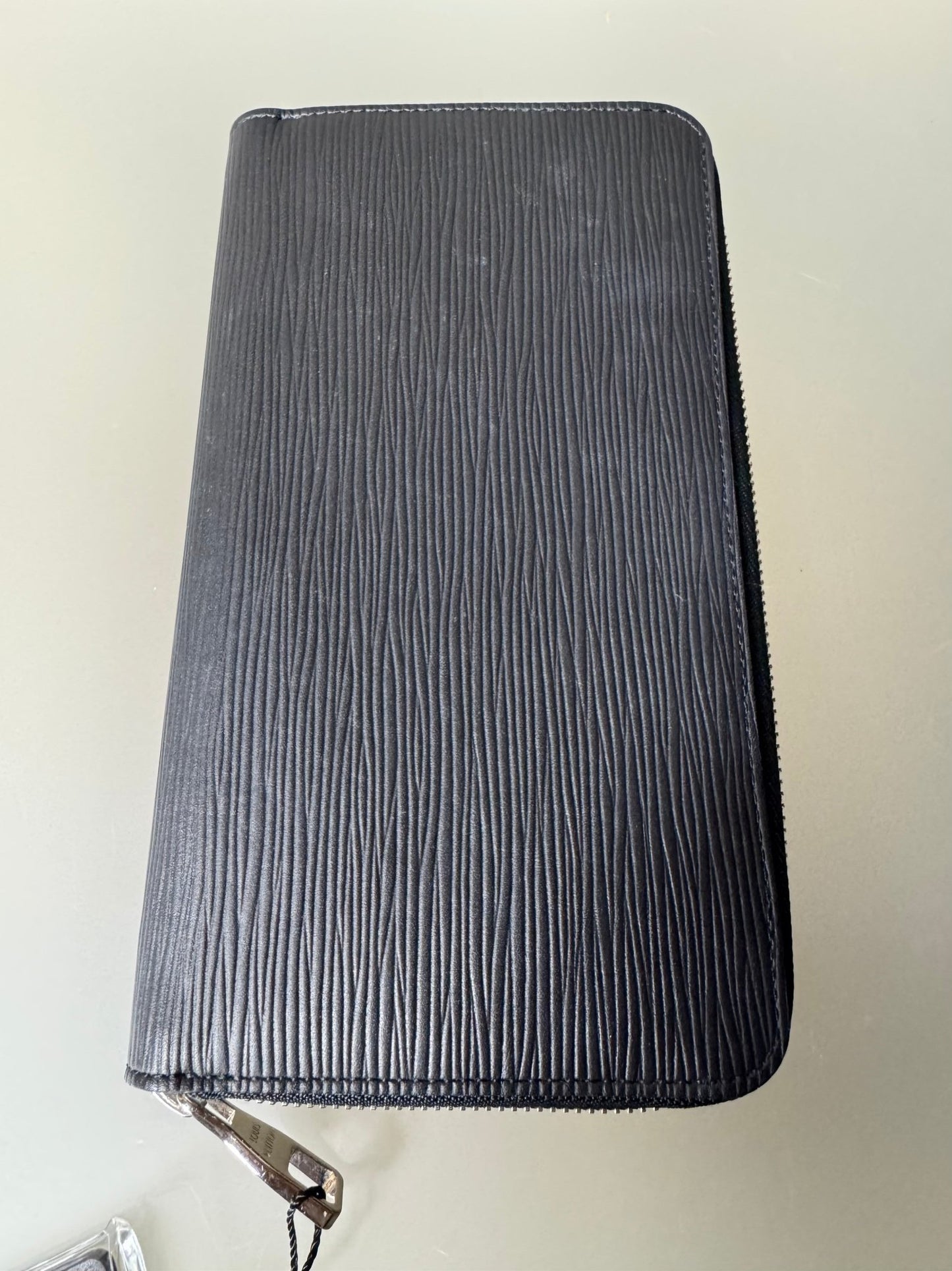 Louis Vuitton Zippy Geldbörse – Epi Leder - BagAffair