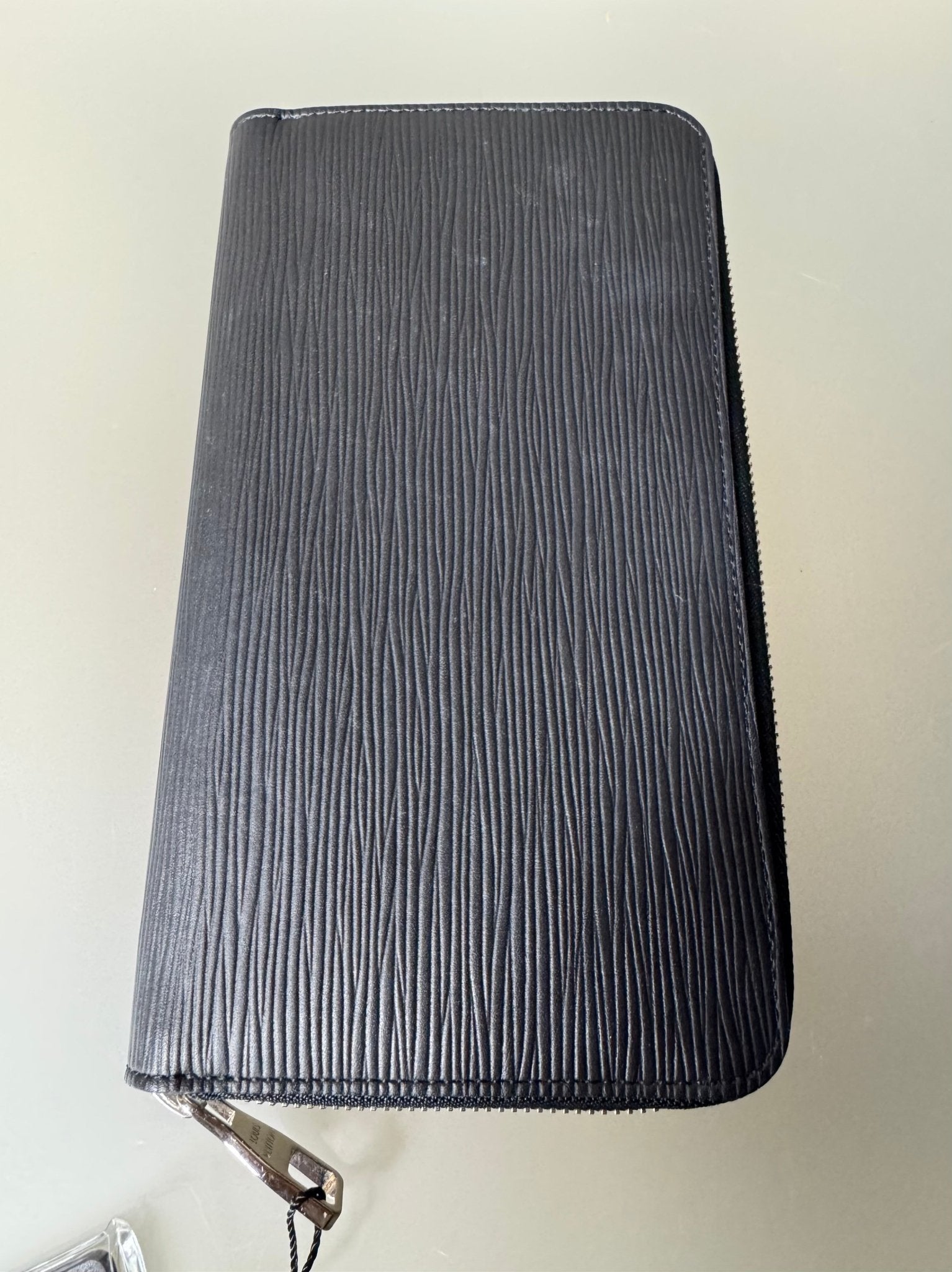 Louis Vuitton Zippy Geldbörse – Epi Leder - BagAffair
