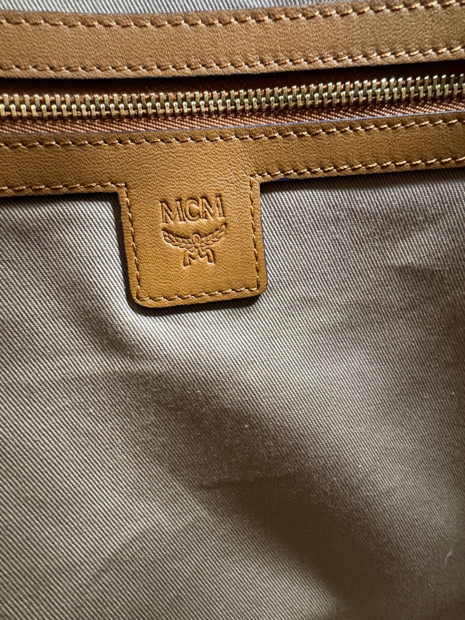 MCM Klara Hobo Bag Large - BagAffair