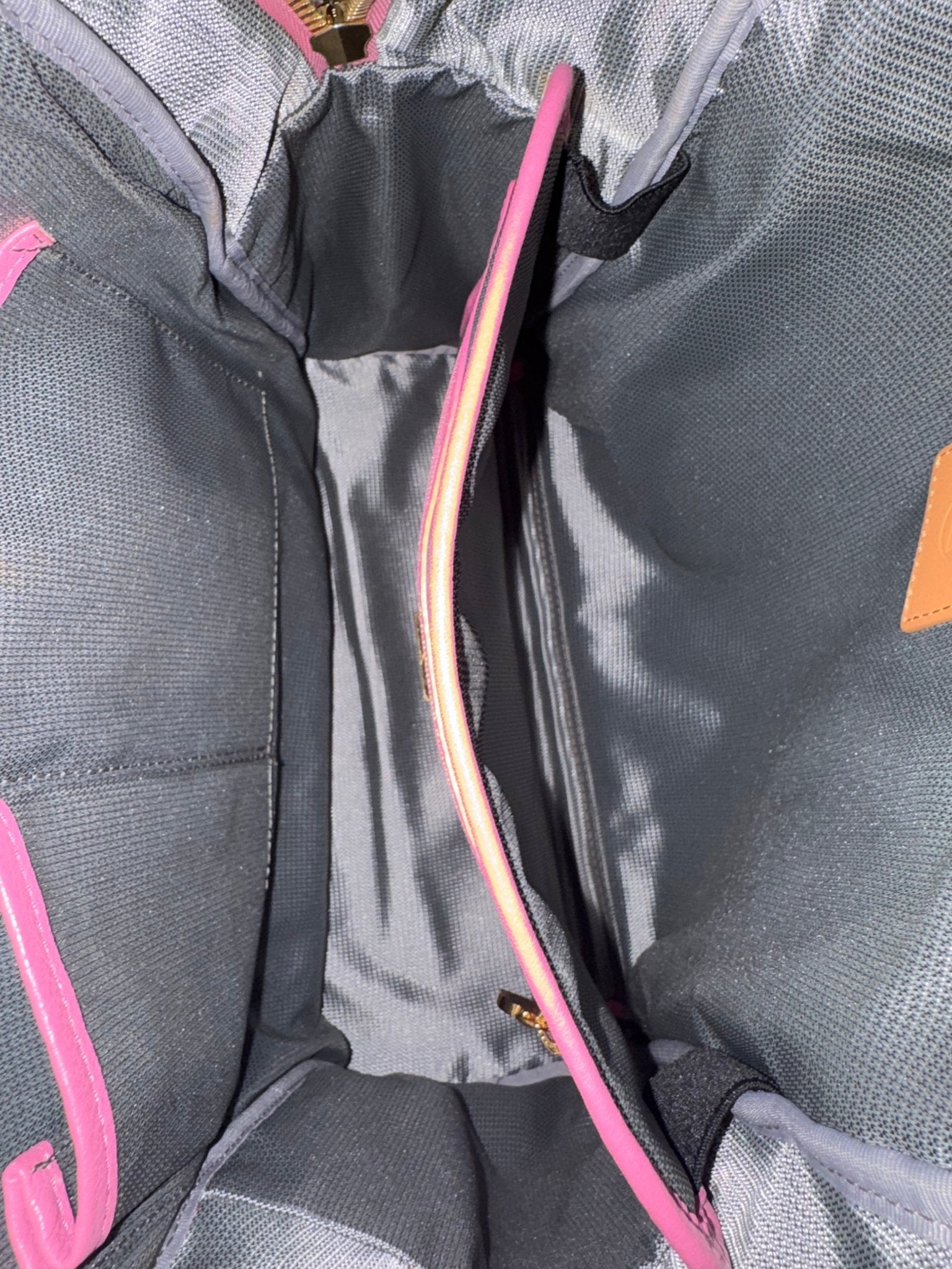 MCM Stark Rucksack – Pink (Groß) - BagAffair