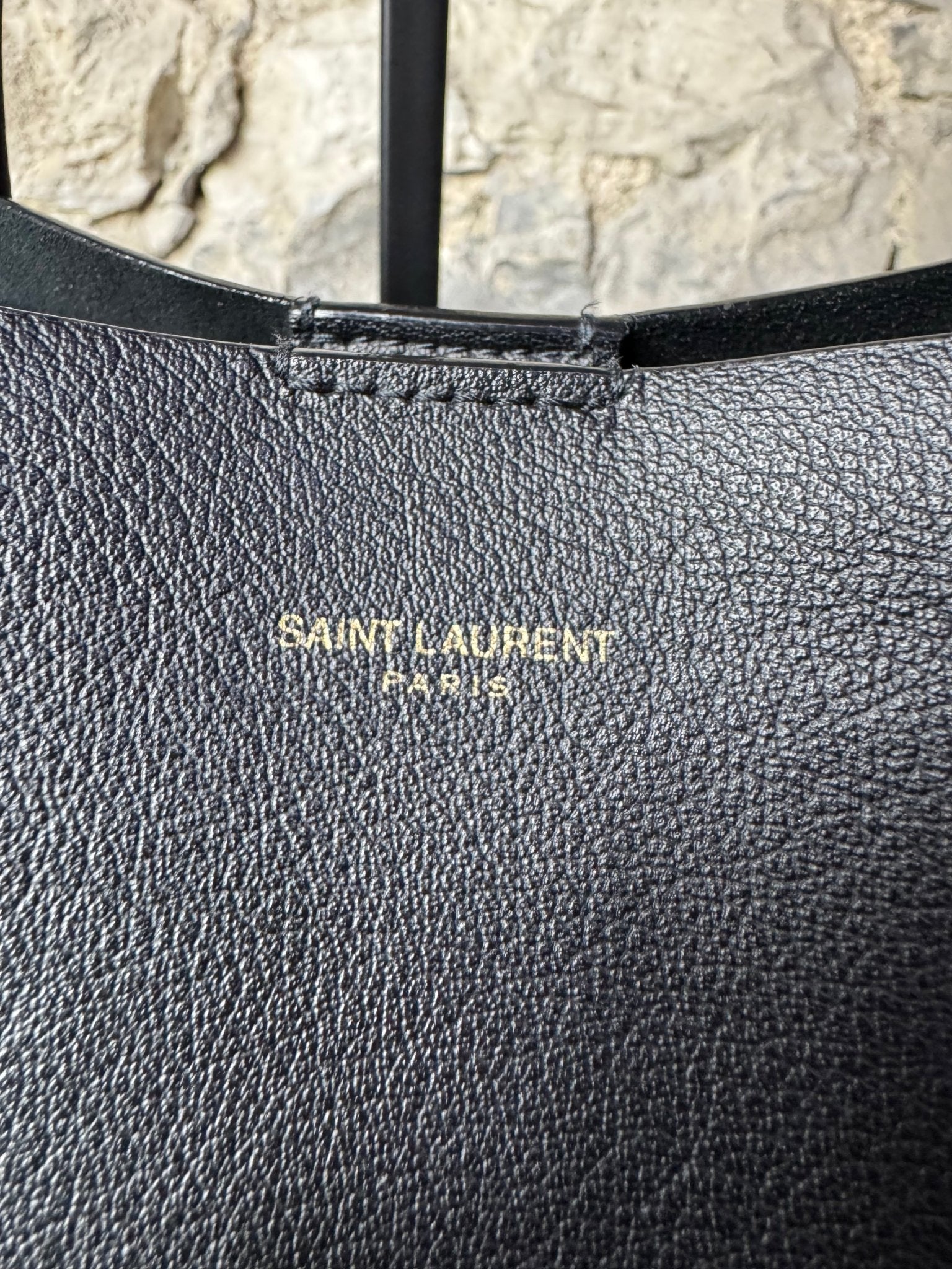 Saint Laurent Shopper Tasche Schwarz Leder mit Clutch - BagAffair
