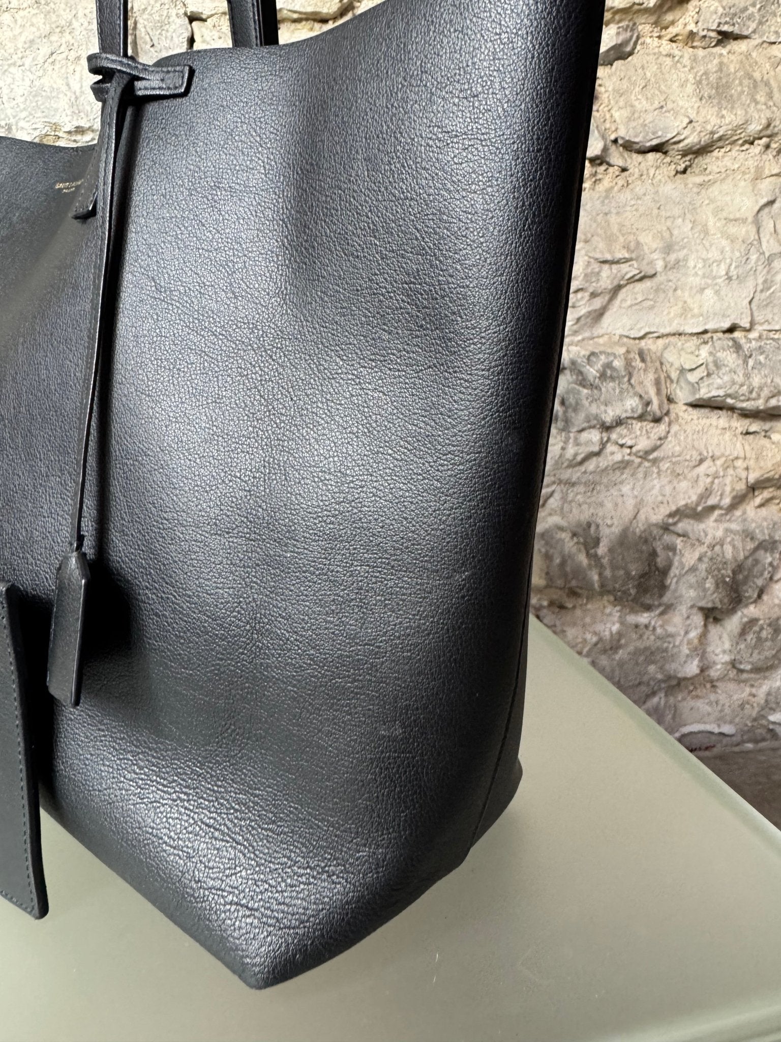 Saint Laurent Shopper Tasche Schwarz Leder mit Clutch - BagAffair
